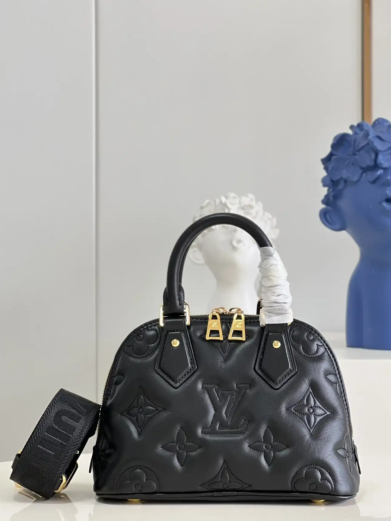 VUITTON BB LOUIS ALMA 0505